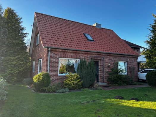 Einfamilienhaus zum Kauf 120.000 € 6 Zimmer 158 m² 1.757 m² Grundstück Neugaude Esens / Neugaude 26427