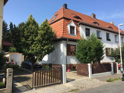 Reihenhaus zum Kauf provisionsfrei 550.000 € 5 Zimmer 115 m² 310 m² Grundstück frei ab 01.02.2027 Briesnitz Dresden 01157
