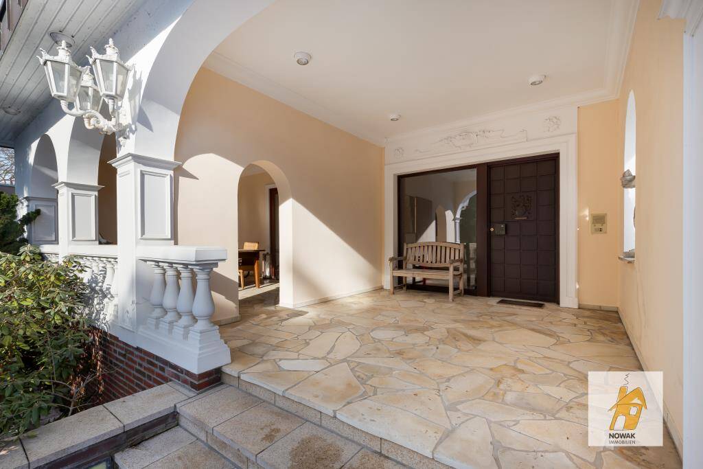 Immobilie in Marschacht - Repräsentatives Landhaus mit ca. 365 m² Wohn- /Nutzfläche auf einem ca. 2.400 m² großen Anwesen am Elbdeich - Bild 1