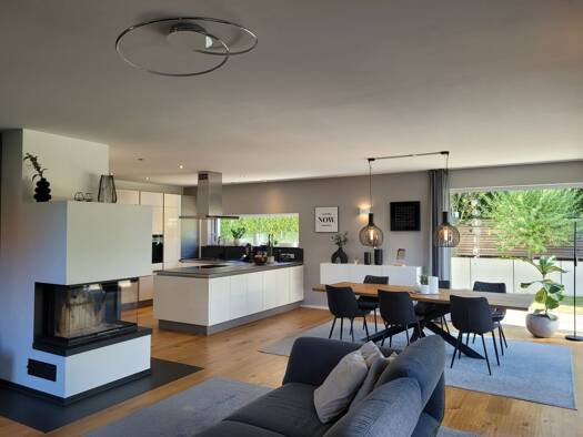 Einfamilienhaus zum Kauf provisionsfrei 819.000 € 7 Zimmer 186 m² 564 m² Grundstück Seigendorf Hirschaid 96114