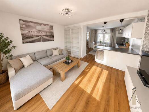 Haus zum Kauf 219.000 € 7 Zimmer 138,1 m² 112,7 m² Grundstück Osterweddingen Sülzetal 39171