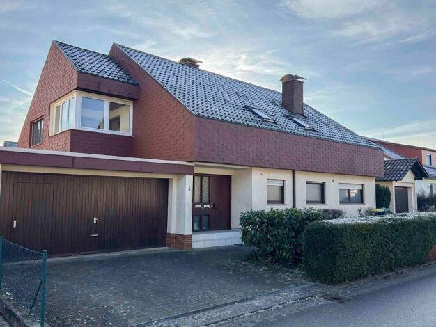 Mehrfamilienhaus zum Kauf als Kapitalanlage geeignet 565.000 € 6 Zimmer 198 m² 648,1 m² Grundstück Löchgau 74369