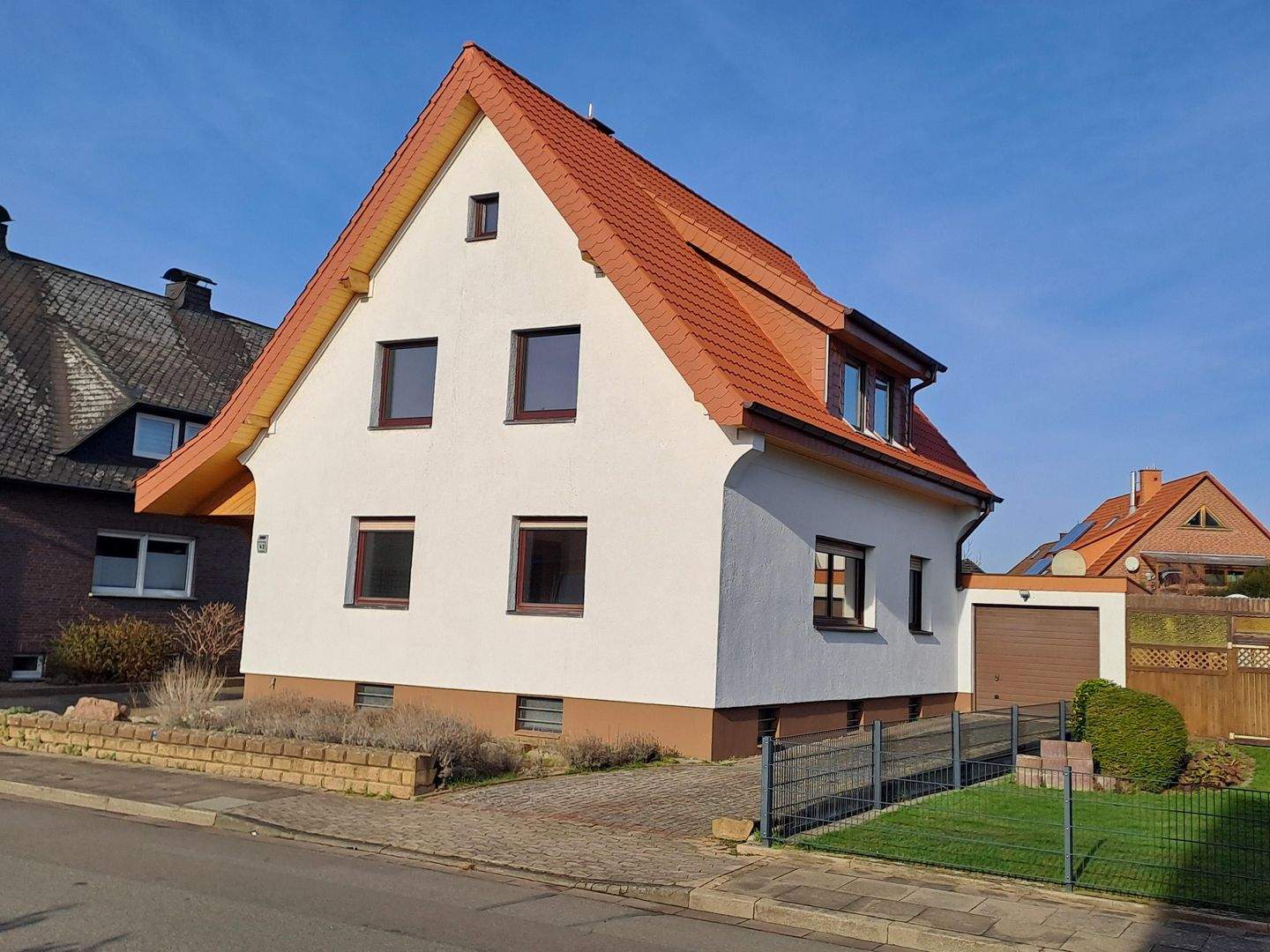 Einfamilienhaus zum Kauf - Ansicht 2