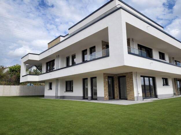 Wohnung zum Kauf - Erstbezug provisionsfrei 645.600 € 4 Zimmer 117 m² EG frei ab 01.09.2026 Königshofen Niedernhausen 65527