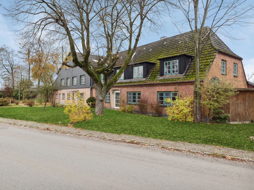 Bauernhaus zum Kauf 850.000 € 37 Zimmer 1.804 m²<br/>Wohnfläche 13.916 m²<br/>Grundstück Sillerup Lindewitt 24969