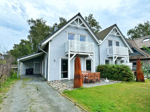 Doppelhaushälfte zum Kauf 335.000 € 4 Zimmer 108 m² 220 m² Grundstück Am Hafen 8 a Gager Mönchgut 18586