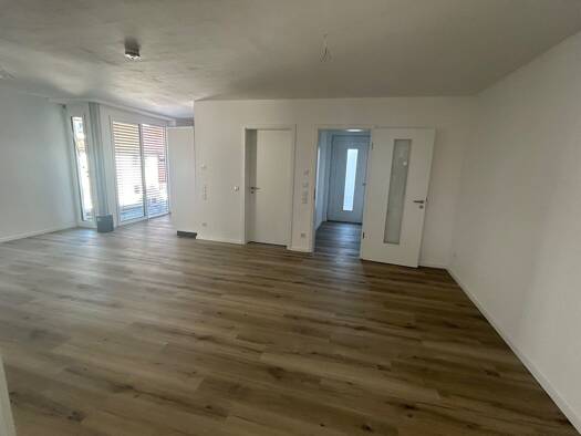 Wohnung zur Miete 800 € 2 Zimmer 65 m² frei ab 01.10.2026 Friedrich-Eckardt-Straße 17 Bad Salzungen Bad Salzungen 36433