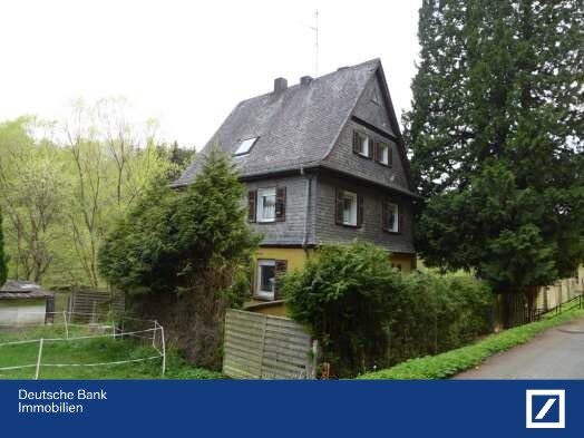 Einfamilienhaus zum Kauf provisionsfrei 105.000 € 8 Zimmer 215 m²<br/>Wohnfläche 1.050 m²<br/>Grundstück Guntersdorf Herborn 35745