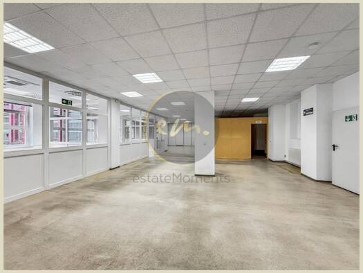 Büro zum Kauf 1.190.000 € 1 Zimmer 327,3 m² Bürofläche teilbar ab 327,3 m² Kreuzberg Berlin 10965