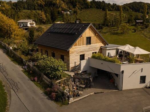 Haus zum Kauf 499.000 € 4 Zimmer 323 m² 13.109 m² Grundstück Leutschach an der Weinstraße 8463