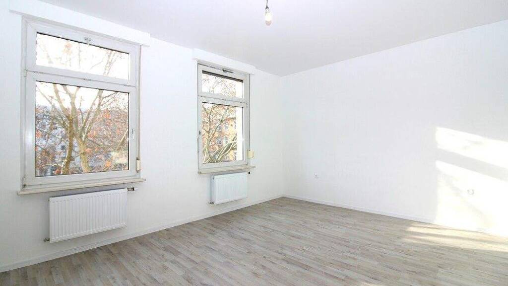 Wohnung zur Miete 791 € 2 Zimmer 71,9 m² 2. Geschoss Süd Ludwigshafen am Rhein 67061