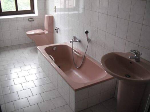 Wohnung zur Miete 320 € 2 Zimmer 54 m² EG frei ab sofort Waldheimer Str. 24 Mittweida 09648