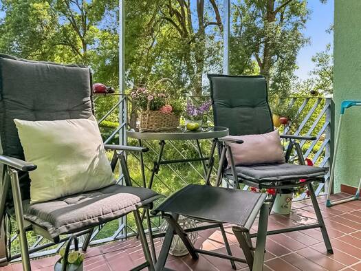 Wohnung zum Kauf 71.700 € 2 Zimmer 50,2 m² Eisfeld 98673