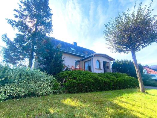 Einfamilienhaus zum Kauf 150.000 € 8 Zimmer 140 m² 1.350 m² Grundstück Osterburg Osterburg (Altmark) 39606