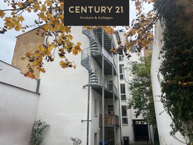 Mehrfamilienhaus zum Kauf als Kapitalanlage geeignet 619.000 € 19 Zimmer 604 m² 571 m² Grundstück Ostviertel Gera 07546