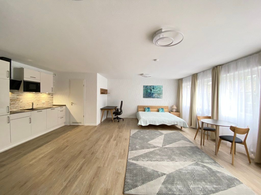 Wohnung zur Miete Wohnen auf Zeit 1.649 € 1 Zimmer 48 m²<br/>Wohnfläche 01.03.2025<br/>Verfügbarkeit An Groß St. Martin Altstadt - Nord Köln 50667