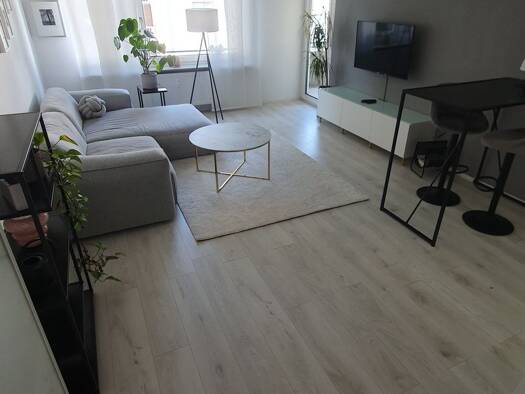Wohnung zur Miete 1.000 € 2 Zimmer 50 m² Geschoss 2/3 frei ab sofort Altbach 73776