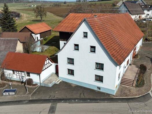 Einfamilienhaus zum Kauf 629.000 € 8 Zimmer 235 m² 15.035 m² Grundstück Altheim Leibertingen 88637