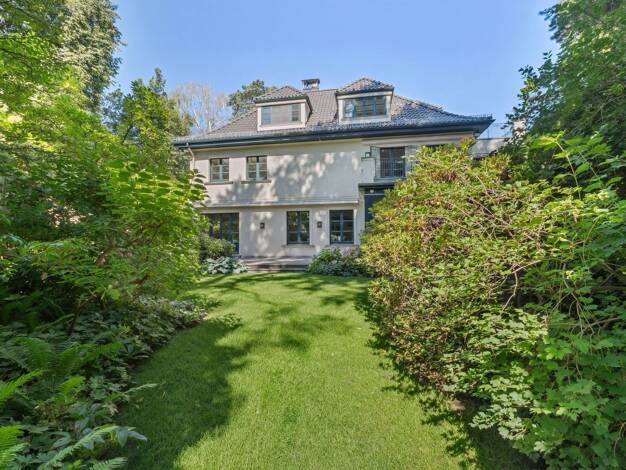 Villa zum Kauf 10 Zimmer 515 m² 2.100 m² Grundstück Berlin 14193