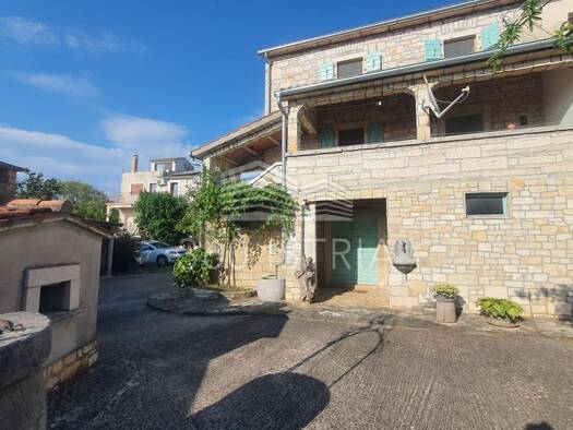 Doppelhaushälfte zum Kauf 280.000 € 4 Zimmer 1.200 m² Grundstück Višnjan 52463