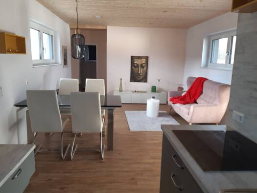 Penthouse zur Miete 800 € 2,5 Zimmer 64 m² Geschoss 1/1 frei ab 03.11.2026 Illertissen Illertissen 89257