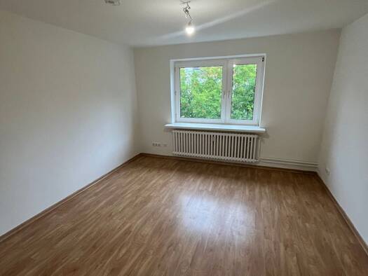 Wohnung zur Miete 459 € 2 Zimmer 49,8 m² 2. Geschoss frei ab 01.09.2025 Timkestr. 66 Wellingdorf Kiel 24148