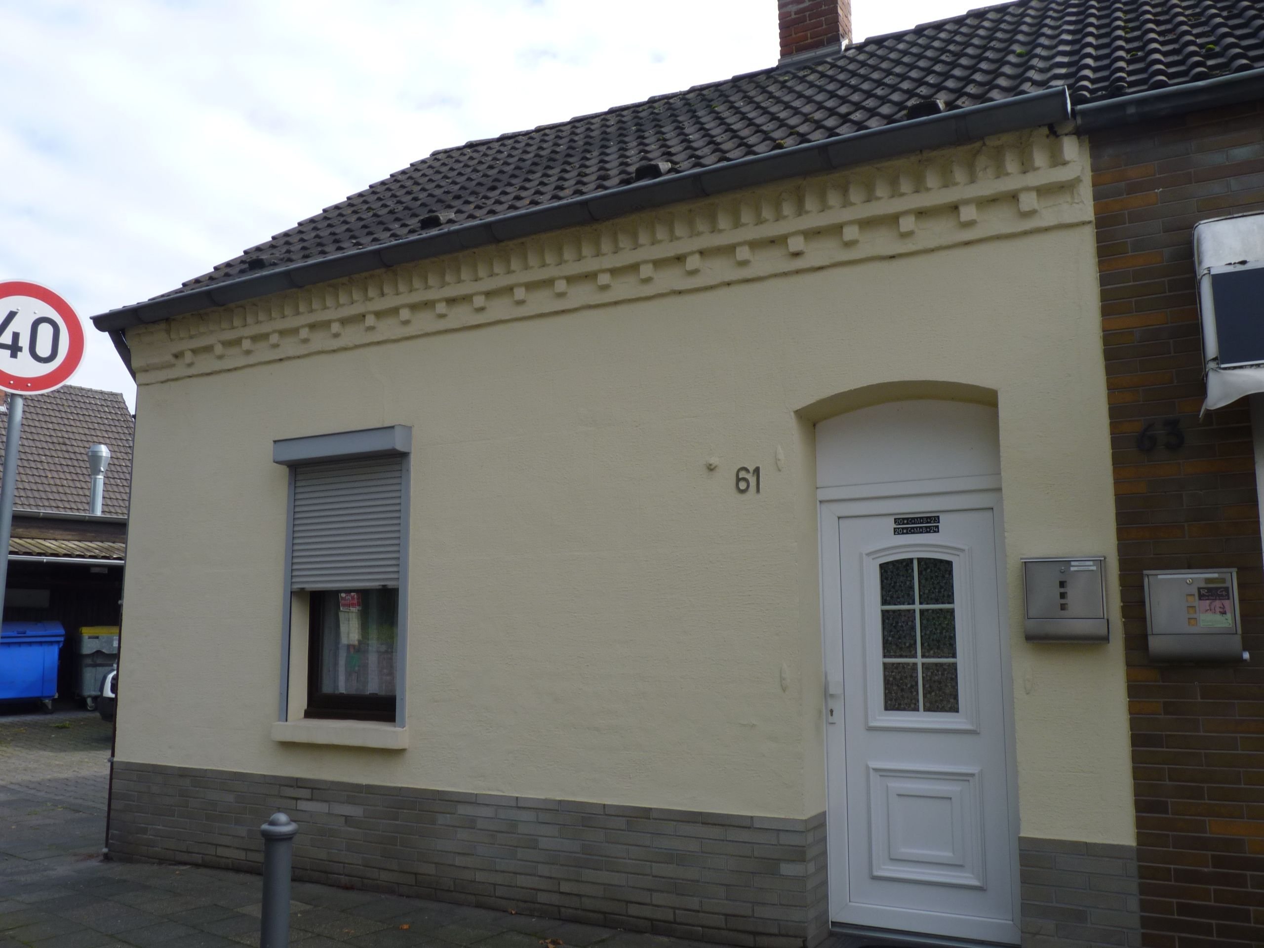 Haus zur Miete 550 € 2 Zimmer 65,5 m²<br/>Wohnfläche 01.01.2025<br/>Verfügbarkeit Grefrath Neuss 41472