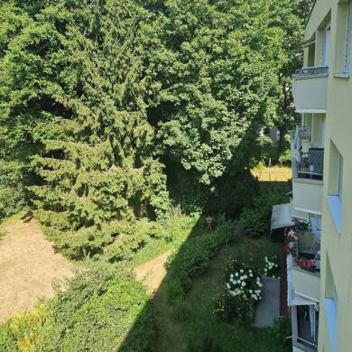 Wohnung zur Miete 650 € 3 Zimmer 79 m² 3. Geschoss frei ab 15.08.2025 Schornbaumstr. 10a Altenfurt - Moorenbrunn Nürnberg 90475
