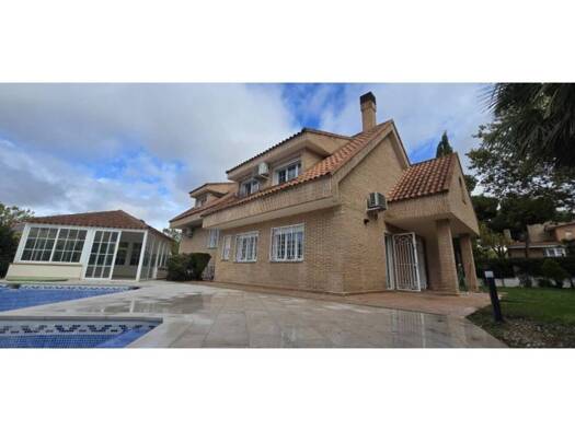 Villa zum Kauf 1.420.000 € 6 Zimmer 355 m² Calle 3 Villaviciosa de Odón 28670