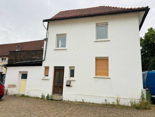 Haus zum Kauf 170.000 € 3,5 Zimmer 130 m² 115 m² Grundstück frei ab sofort Utphe Hungen 35410