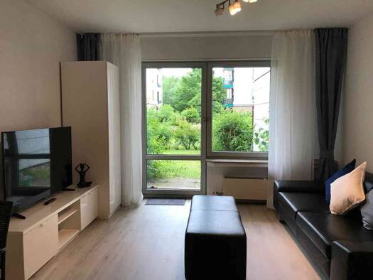 Wohnung zur Miete 670 € 1 Zimmer 37 m² frei ab sofort Hiddenseestraße 9 Unterrath Düsseldorf 40468