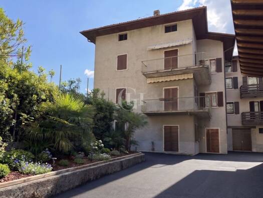 Einfamilienhaus zum Kauf 14 Zimmer 405 m² 125 m² Grundstück Via San Paolo 3 Dro 38074