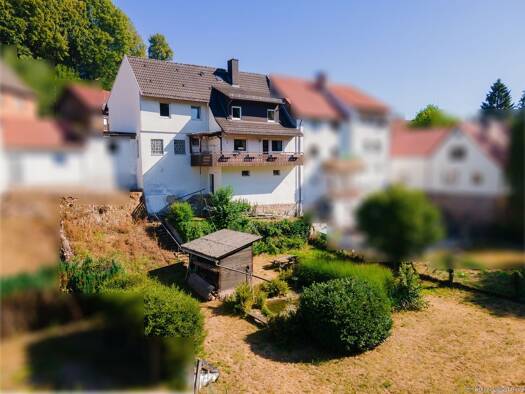 Einfamilienhaus zum Kauf 177.000 € 9 Zimmer 163 m² 706 m² Grundstück Hetzbach Oberzent 64760