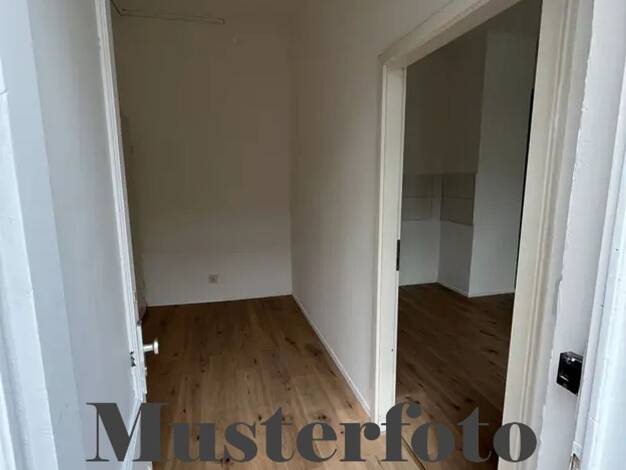 Wohnung zur Miete 650 € 2 Zimmer 64 m² 2. Geschoss frei ab 01.05.2026 Hauptstraße 38 Weinheim 69469