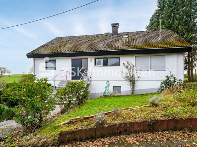 Einfamilienhaus zum Kauf 339.000 € 6 Zimmer 176,4 m² 732 m² Grundstück Neunkirchen-Seelscheid 53819