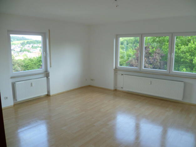 Wohnung zur Miete 800 € 4 Zimmer 100 m² Dachgeschoss In den Rosengärten 26 Ortenberg Ortenberg 63683
