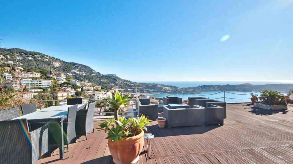 Einfamilienhaus zum Kauf 3.200.000 € 275 m² 1.800 m² Grundstück Le Port VILLEFRANCHE SUR MER 06230