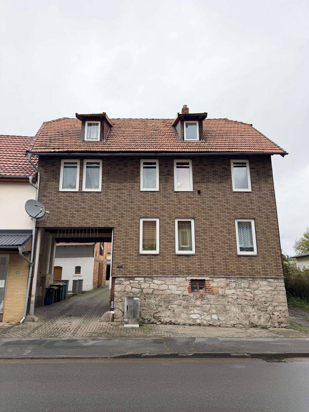 Immobilie in Bad Lauterberg - Leerstehendes Zweifamilienhaus mit Garten im Harz! - Bild 0