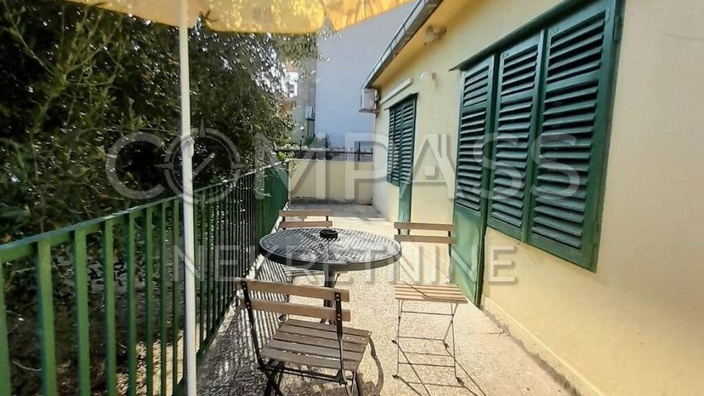 Haus zum Kauf 260.000 € 3 Zimmer 71 m² 435 m² Grundstück Ulica Petra Kunicica 1, Stari Grad 21460 Stari Grad