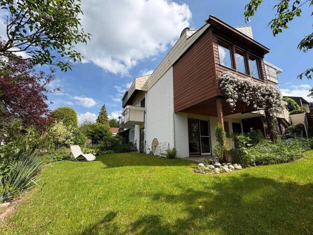 Doppelhaushälfte zum Kauf 540.000 € 5 Zimmer 145 m² 358 m² Grundstück Böblingen Böblingen 71032