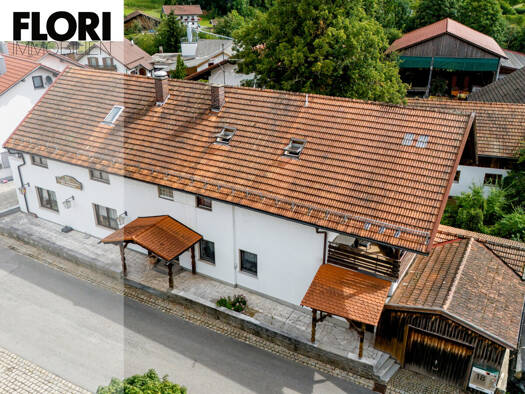 Stadthaus zum Kauf 295.000 € 12 Zimmer 376 m² 414 m² Grundstück Edenstetten Bernried 94505