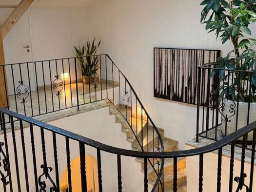 Einfamilienhaus zur Miete 2.500 € 7 Zimmer 255 m² 900 m² Grundstück frei ab 01.06.2026 Kolbermoor 83059