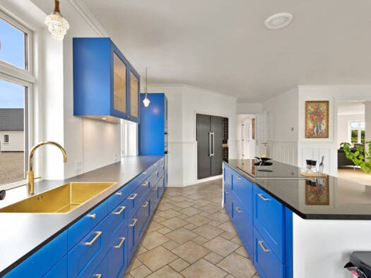 Villa zum Kauf 1.200.000 € 6 Zimmer 380 m² 11.000 m² Grundstück Rødding 6630