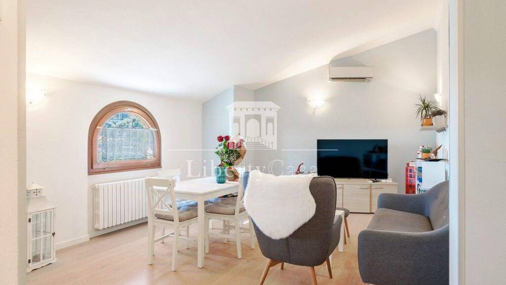 Penthouse zum Kauf 245.000 € 2 Zimmer 81 m² Toscolano Maderno 25088