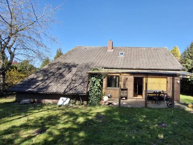 Einfamilienhaus zum Kauf 256.000 € 8 Zimmer 108 m² 808 m² Grundstück Horsten Friedeburg 26446