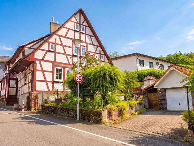 Einfamilienhaus zum Kauf 349.000 € 9 Zimmer 207 m² 956 m² Grundstück Ober-Mumbach Mörlenbach 69509