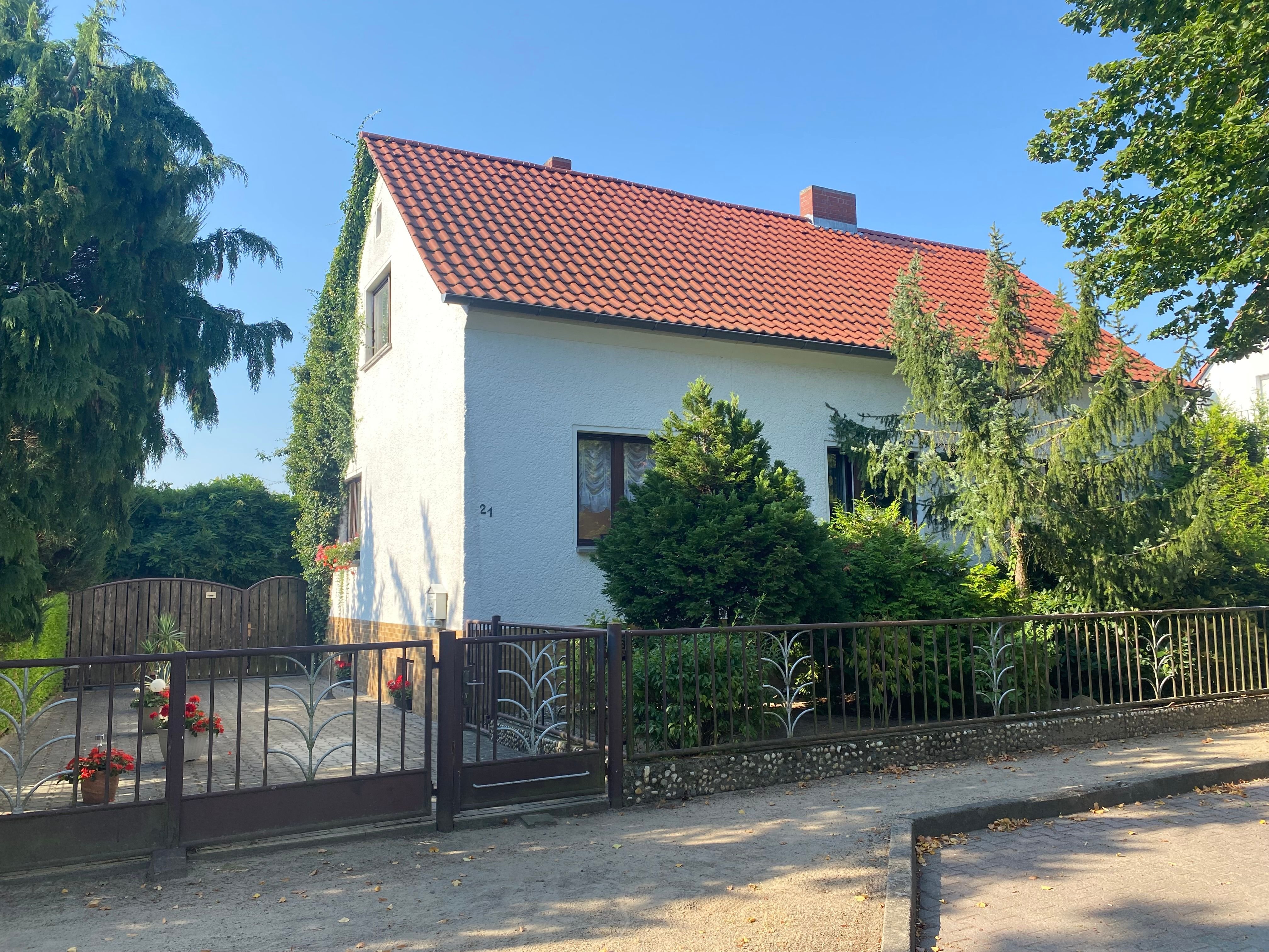 Einfamilienhaus zum Kauf 119.000 € 7 Zimmer 160 m²<br/>Wohnfläche 1.551 m²<br/>Grundstück Falkenberg Falkenberg/Elster 04895