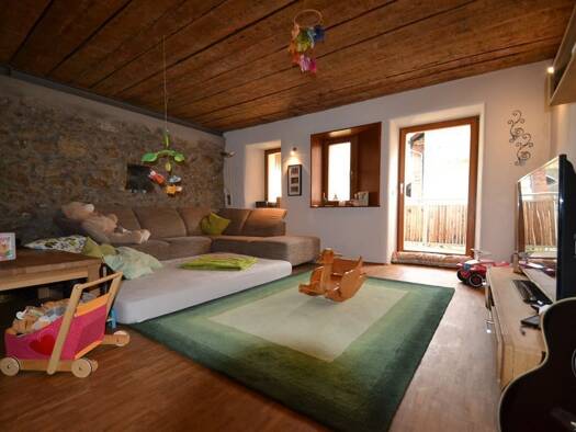 Wohnung zur Miete 880 € 3 Zimmer 79,5 m² 1. Geschoss frei ab 01.09.2026 Innstadt Passau 94032