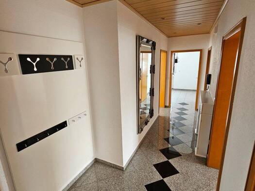 Wohnung zur Miete 1.050 € 4 Zimmer 87 m² Geschoss 1/3 frei ab sofort Illertissen Illertissen 89257