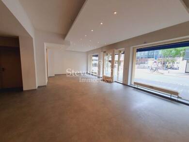 Laden zur Miete 1.900 € 4 Zimmer 62,1 m² Verkaufsfläche Nürnberg 90402
